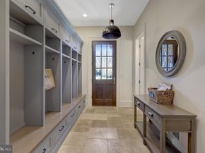 954 Mackall Farms Lane, Mclean VA 22101