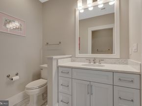 954 Mackall Farms Lane, Mclean VA 22101