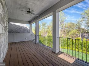 954 Mackall Farms Lane, Mclean VA 22101
