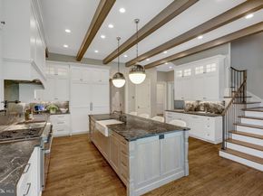 954 Mackall Farms Lane, Mclean VA 22101