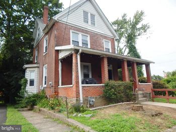 11 North Avenue
