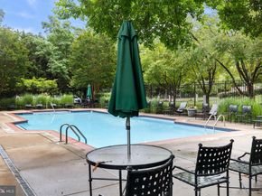 4850 Eisenhower Avenue 418, Alexandria VA 22304