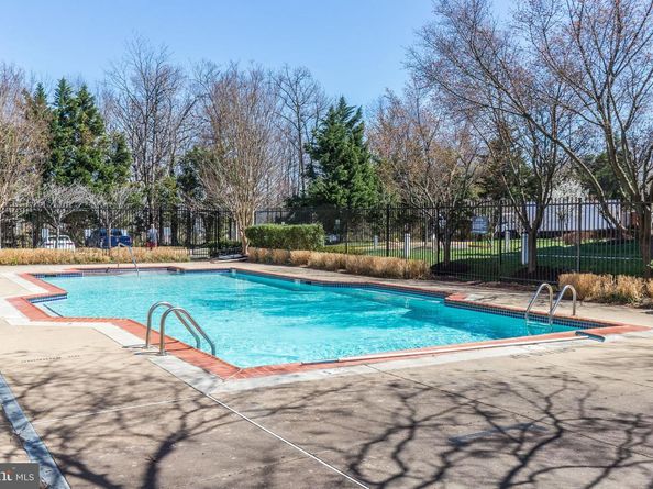 4850 Eisenhower Avenue 418, Alexandria VA 22304
