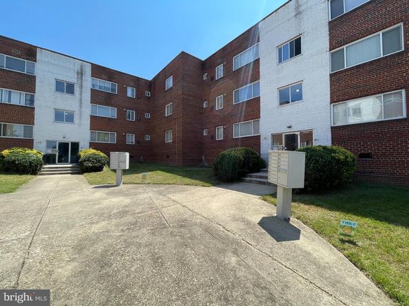 14 Halley Place SE 201, Washington DC 20032
