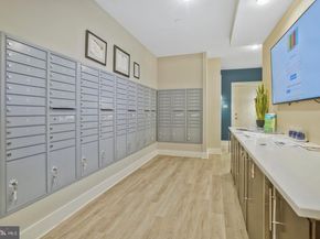 88 V Street SW 201, Washington DC 20024