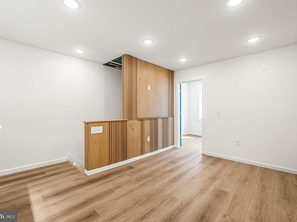 2548 N Front Street, Philadelphia PA 19133