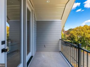 4102 18TH Road N, Arlington VA 22207