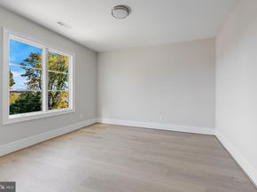 4102 18TH Road N, Arlington VA 22207