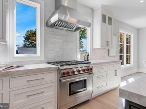 4102 18TH Road N, Arlington VA 22207