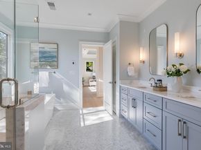 4102 18TH Road N, Arlington VA 22207