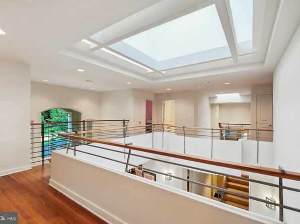 7005 Natelli Woods Lane, Bethesda MD 20817