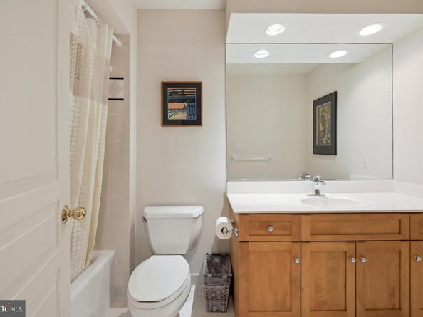 7005 Natelli Woods Lane, Bethesda MD 20817