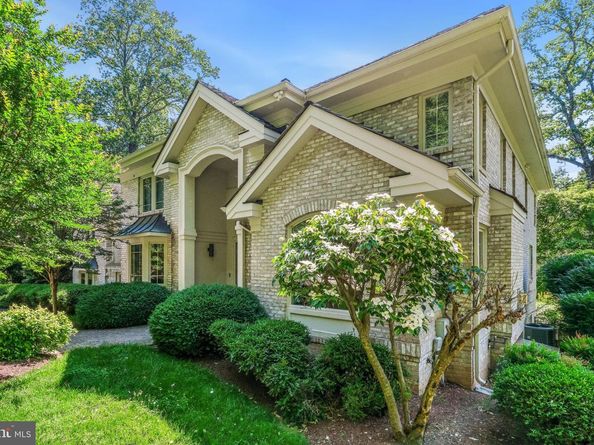 7005 Natelli Woods Lane, Bethesda MD 20817