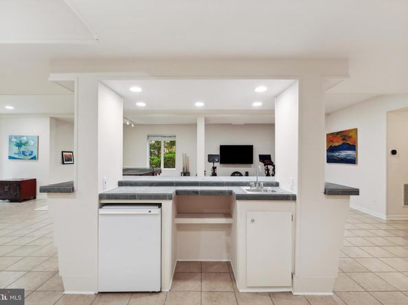 7005 Natelli Woods Lane, Bethesda MD 20817