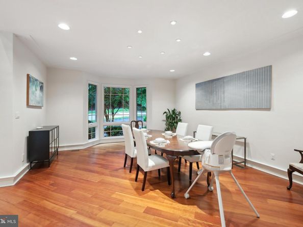 7005 Natelli Woods Lane, Bethesda MD 20817