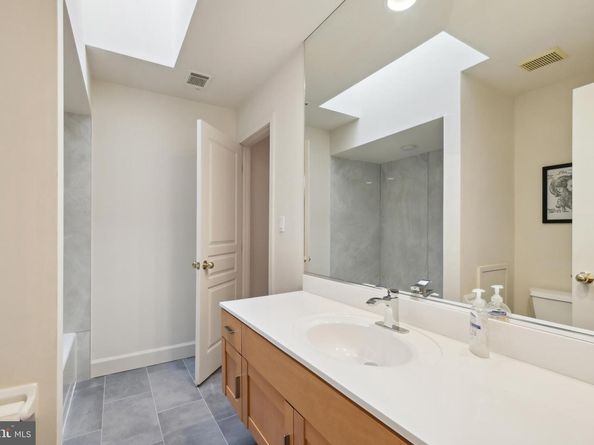 7005 Natelli Woods Lane, Bethesda MD 20817