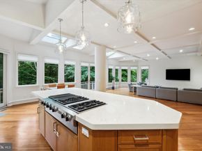 7005 Natelli Woods Lane, Bethesda MD 20817