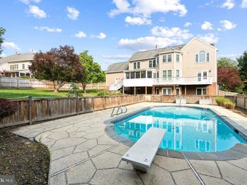 1292 Middleton Court