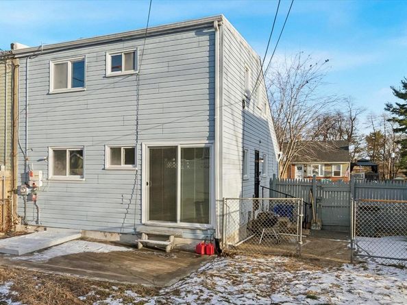 536 E Winona Avenue, Norwood PA 19074