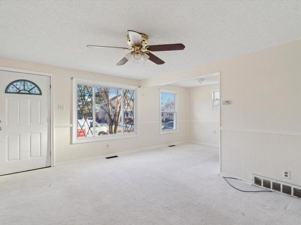 536 E Winona Avenue, Norwood PA 19074