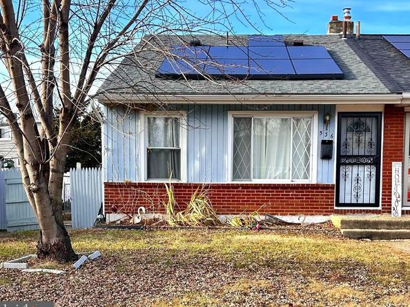 536 E Winona Avenue, Norwood PA 19074