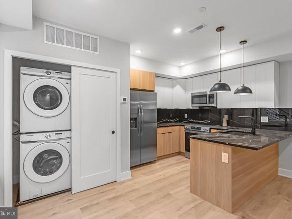 2937 Page Street, Philadelphia PA 19121