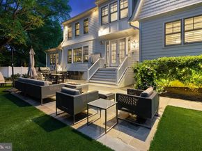 900 Park Street SE, Vienna VA 22180