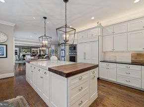 900 Park Street SE, Vienna VA 22180