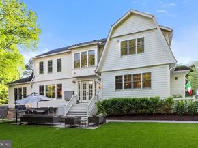 900 Park Street SE, Vienna VA 22180
