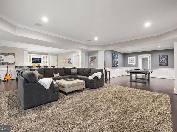 900 Park Street SE, Vienna VA 22180