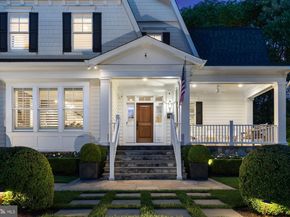 900 Park Street SE, Vienna VA 22180