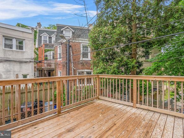 10 W Pomona Street, Philadelphia PA 19144