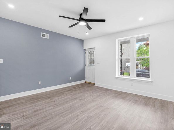 10 W Pomona Street, Philadelphia PA 19144
