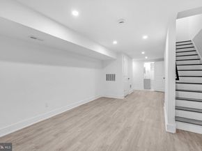 10 W Pomona Street, Philadelphia PA 19144