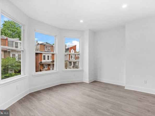 10 W Pomona Street, Philadelphia PA 19144