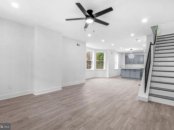 10 W Pomona Street, Philadelphia PA 19144