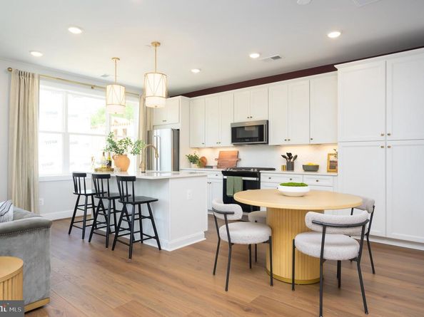 116 Pepperell Street, Alexandria VA 22304