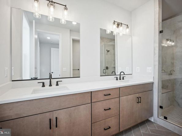 116 Pepperell Street, Alexandria VA 22304