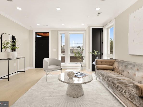 2305 Nicholson Street SE 305, Washington DC 20020