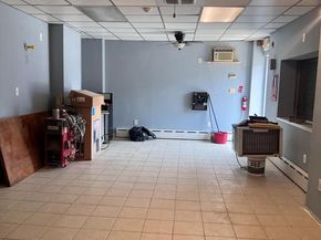 2052 S Garnet Street, Philadelphia PA 19145