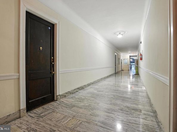 3039 Macomb Street NW 16, Washington DC 20008