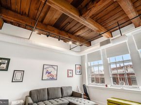 301 Race Street 411, Philadelphia PA 19106