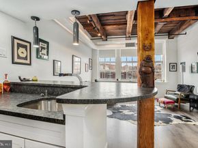 301 Race Street 411, Philadelphia PA 19106