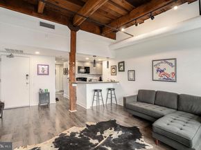 301 Race Street 411, Philadelphia PA 19106