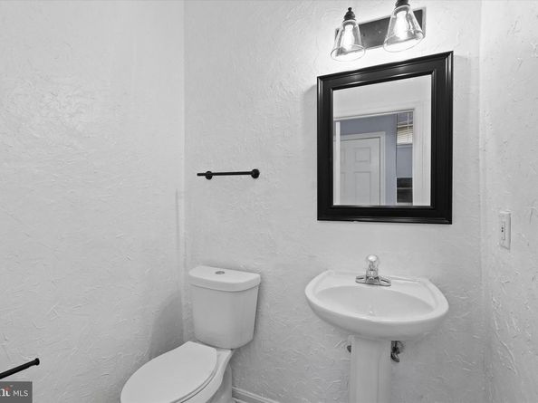 3305 7TH Street SE, Washington DC 20032