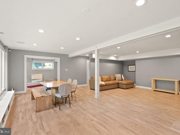 3100 N Monroe Street, Arlington VA 22207
