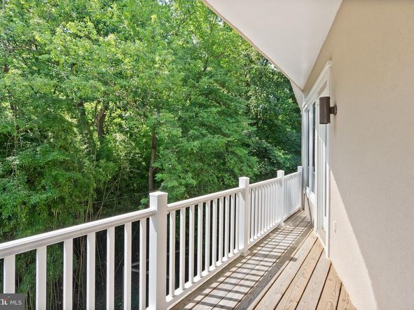3100 N Monroe Street, Arlington VA 22207