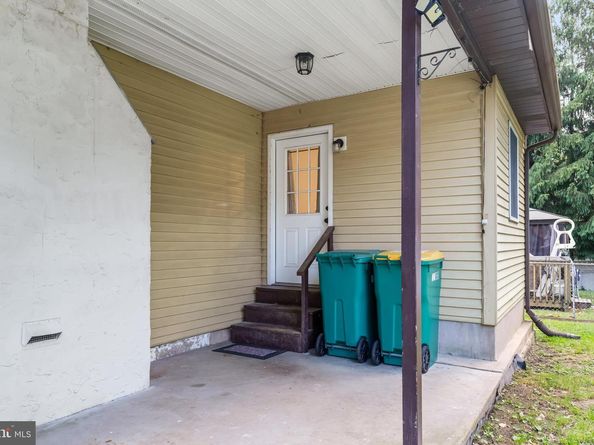 1557 Fairview Avenue, Langhorne PA 19047