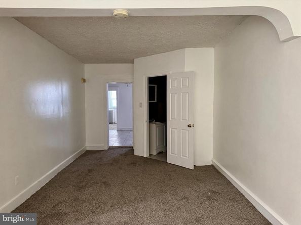 318 W Godfrey Avenue, Philadelphia PA 19120
