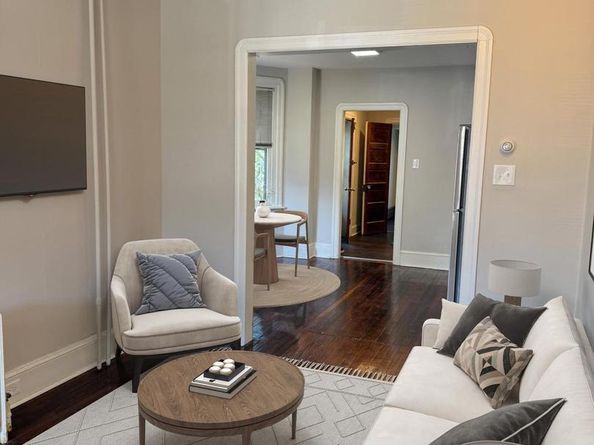 327 Jefferson Avenue, Cheltenham PA 19012